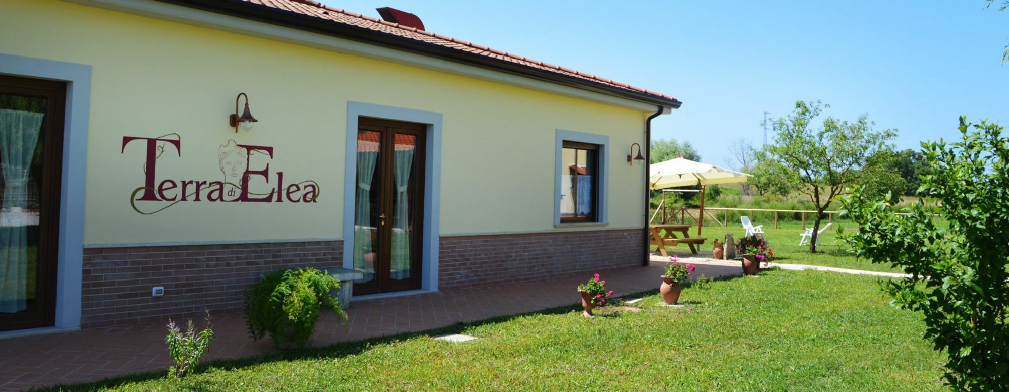 Agriturismo Terra Di Elea Azienda Agricola Di Raimondo Michela Ascea Bagian luar foto